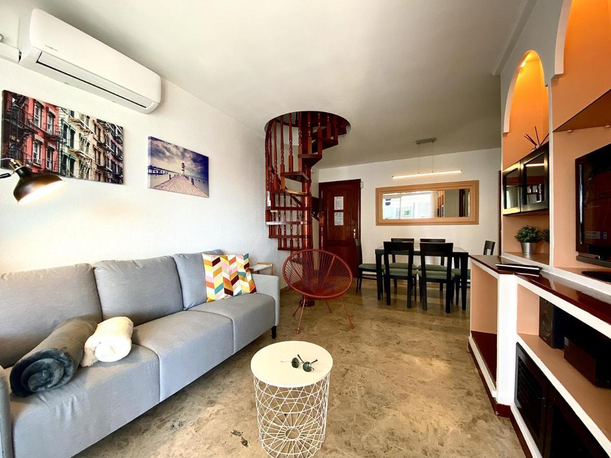 Duplex Oasis Leilighet Sitges Eksteriør bilde